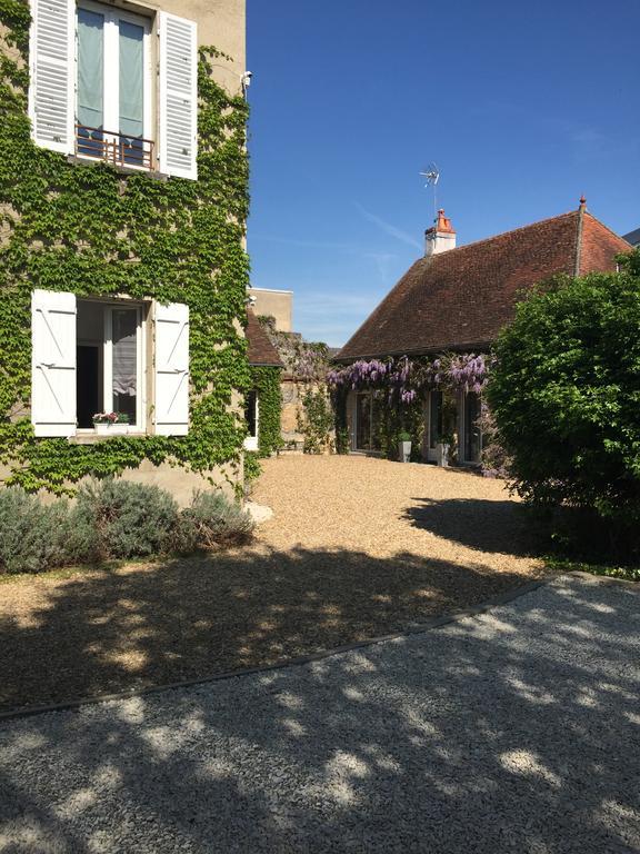 Chambres D'Hotes Des Ducs O Calme De Nevers Exterior foto